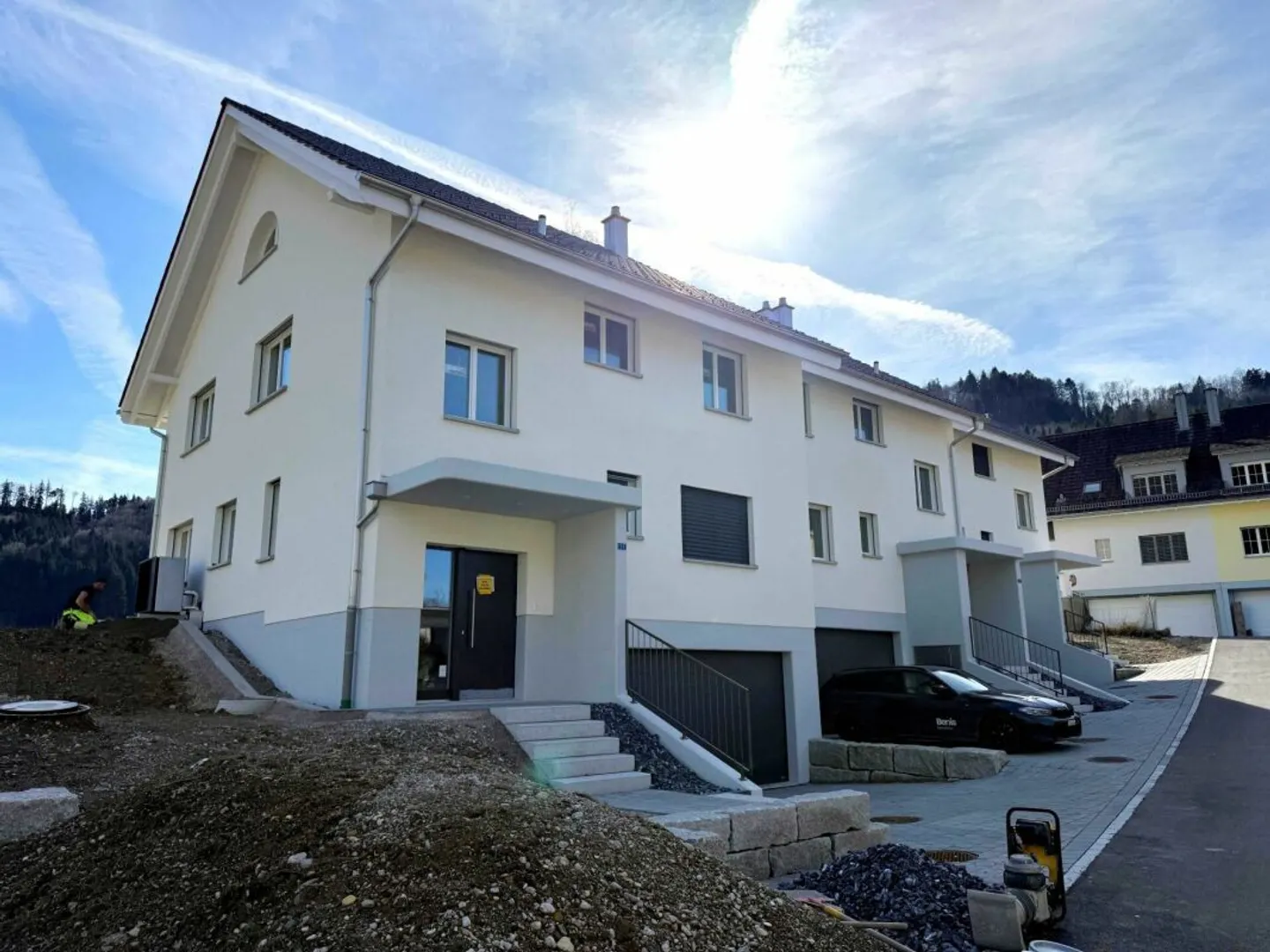 High construction quality and energy efficiency - 6.5 rooms, 217m2 living space - Photo 3 of 13