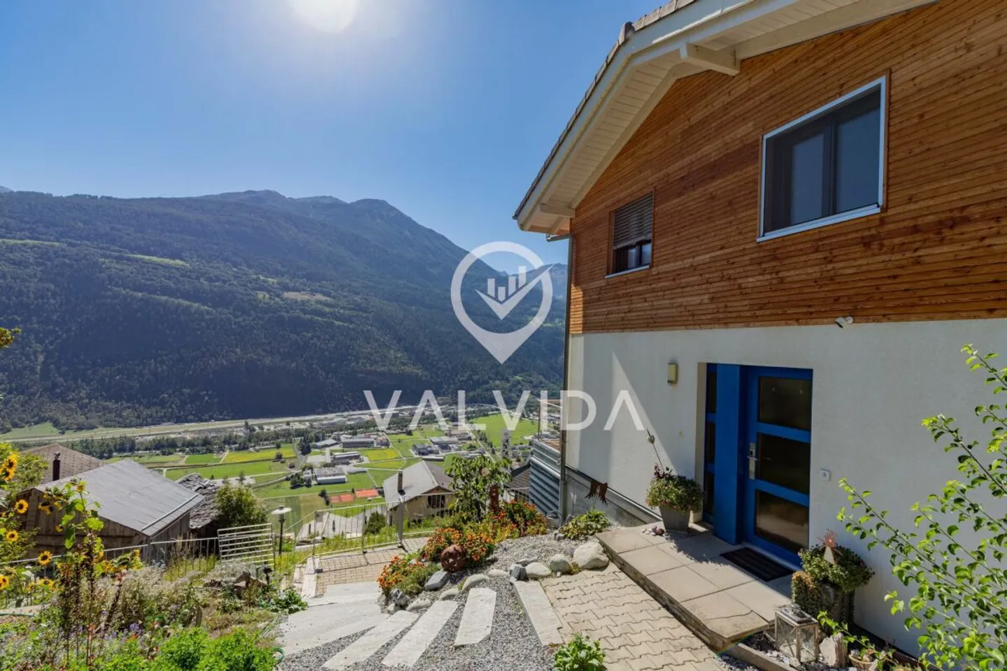 Einfamilienhaus mit Weitsicht auf das Rhonetal - Foto 6 von 13