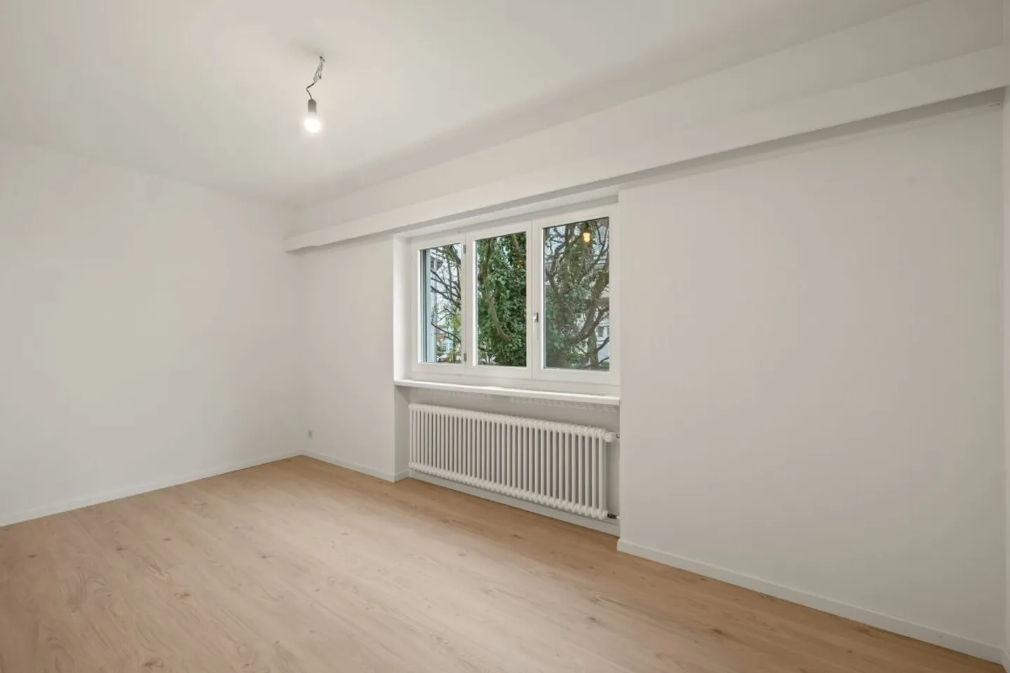 Renovated 3.5-room garden apartment - Photo 11 of 13