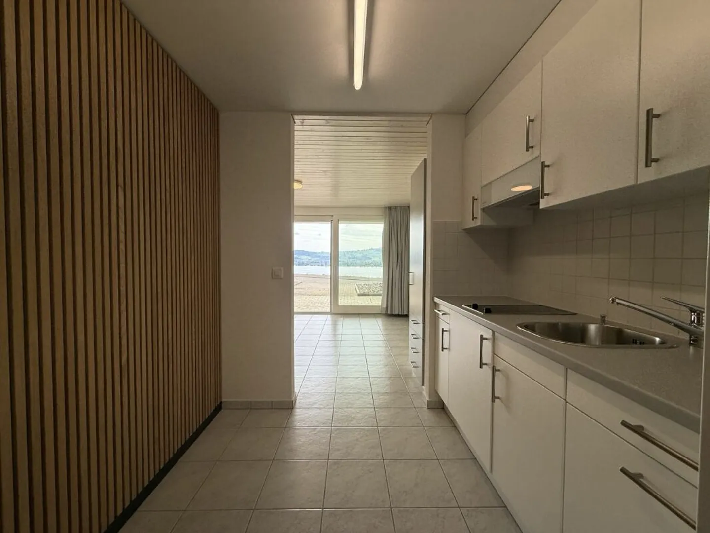 Studio avec vue sur le lac - Photo 2 sur 5
