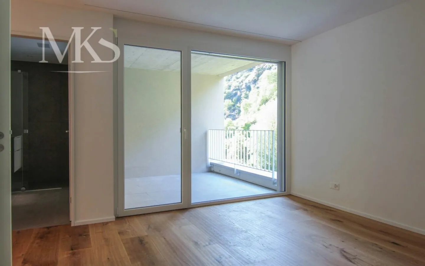 Vivere con vista - Ampio e accogliente appartamento attico di 4,5 stanze - Foto 11 di 13