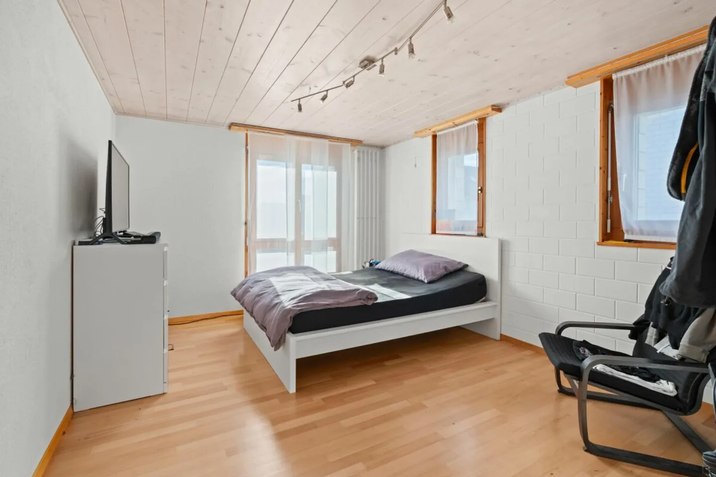 ruhiges wohnen mit viel Platz - Foto 10 von 13