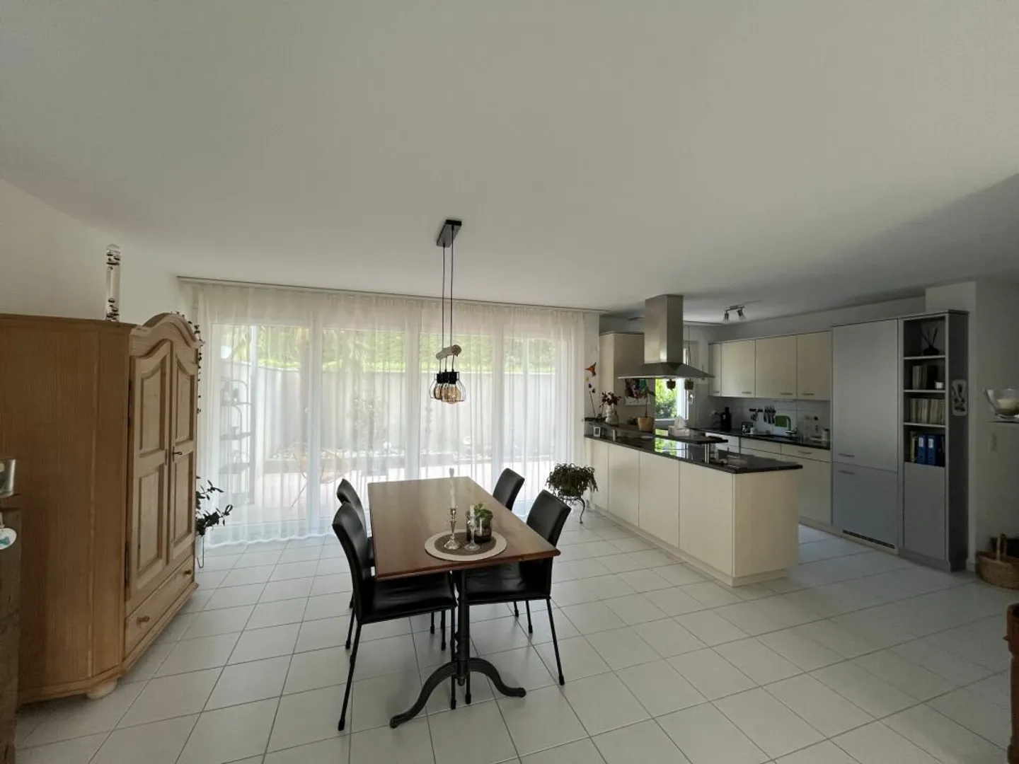 4 1/2-Room Condominium - Photo 8 of 11