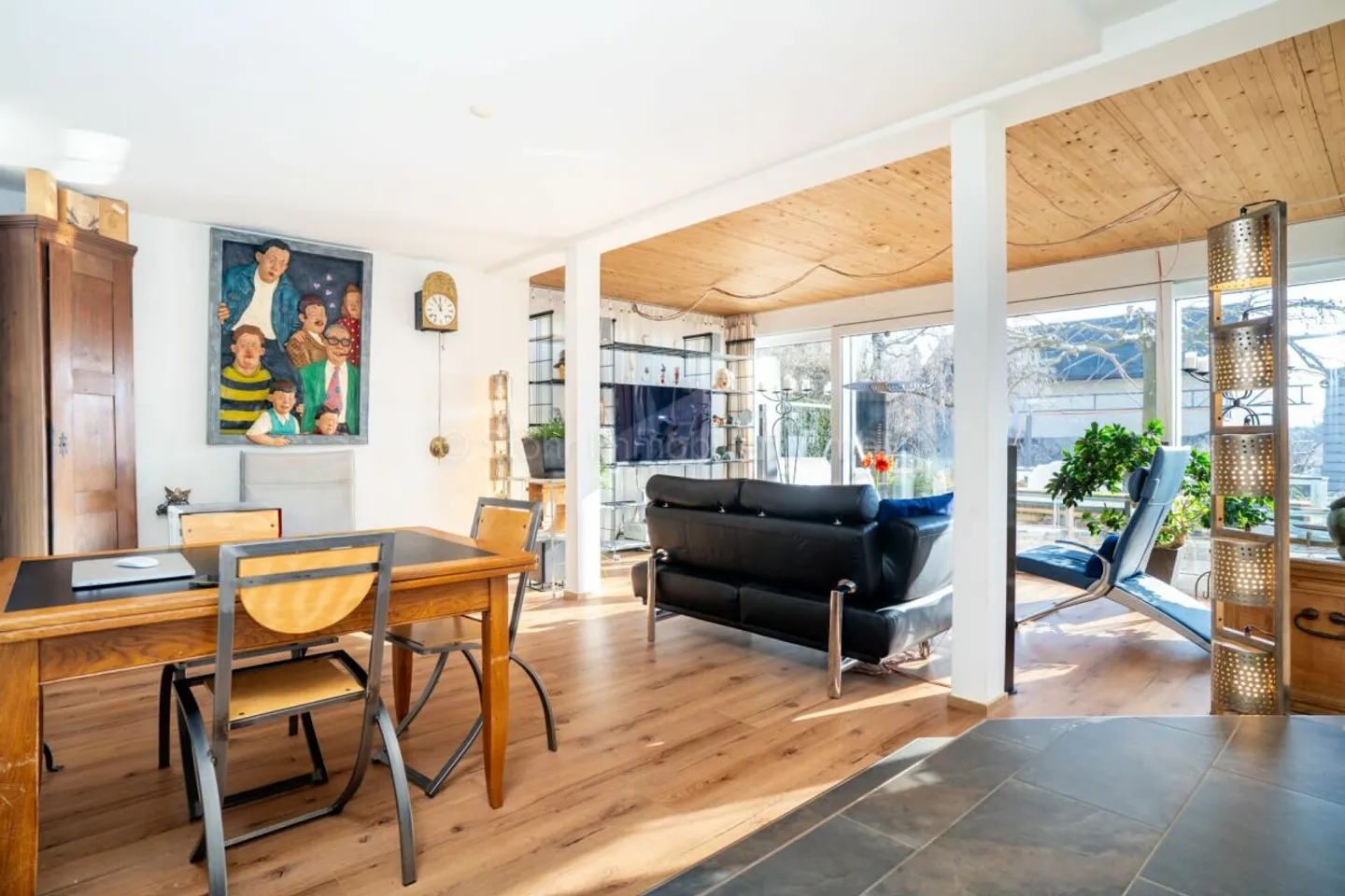 Charming three-family house with garden in Winterthur-Veltheim - Photo 2 of 13