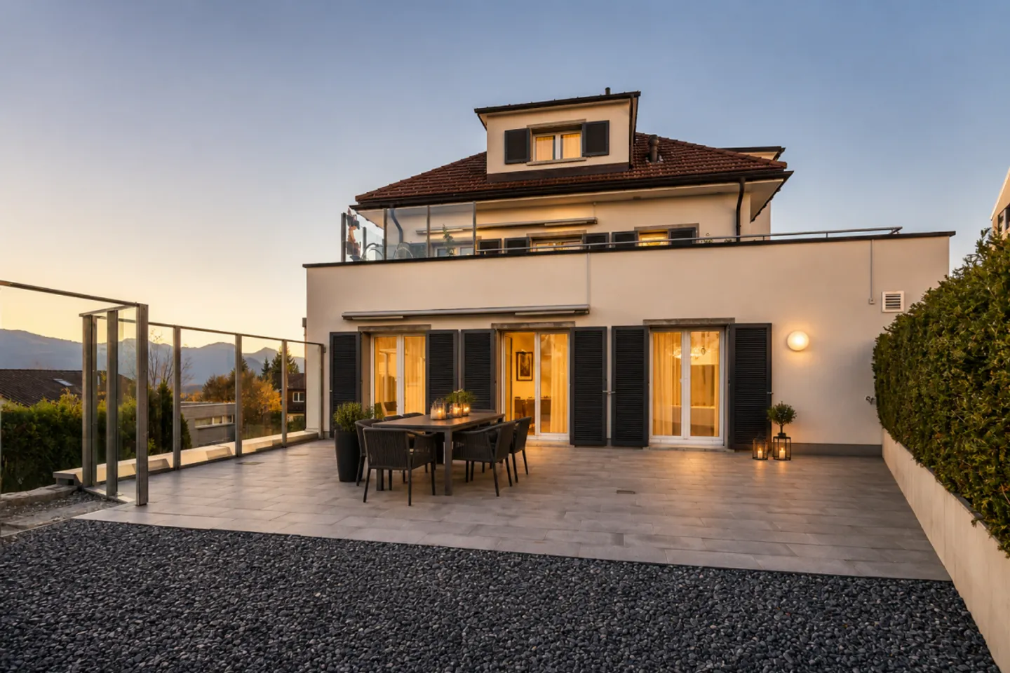 South Slope Dream Apartment with Breathtaking Mountain and Terrace Panorama - Photo 1 of 13