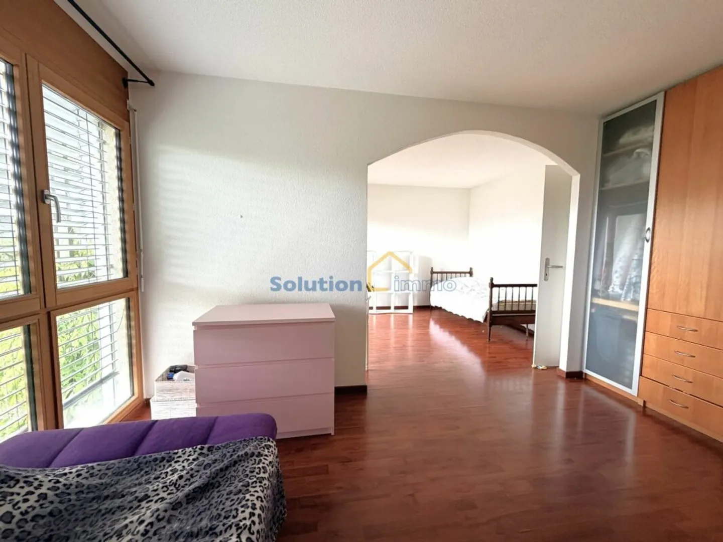 Große angrenzende Villa mit 6,6 Zimmern - Foto 8 von 13