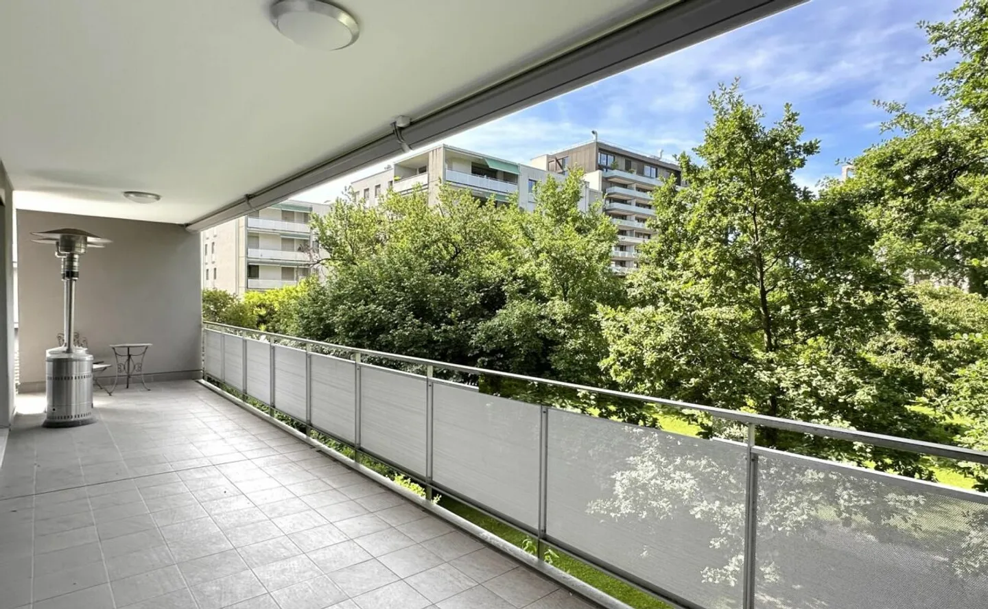 Ripresa di affitto - Appartamento 5 locali a Cologny - Disponibile immediatamente - Foto 1 di 13