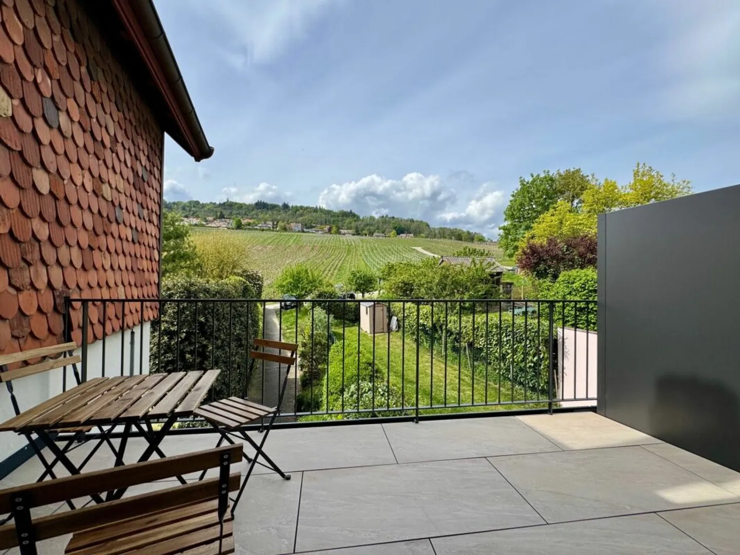 Charming apartment between vines and authenticity - Photo 1 of 13