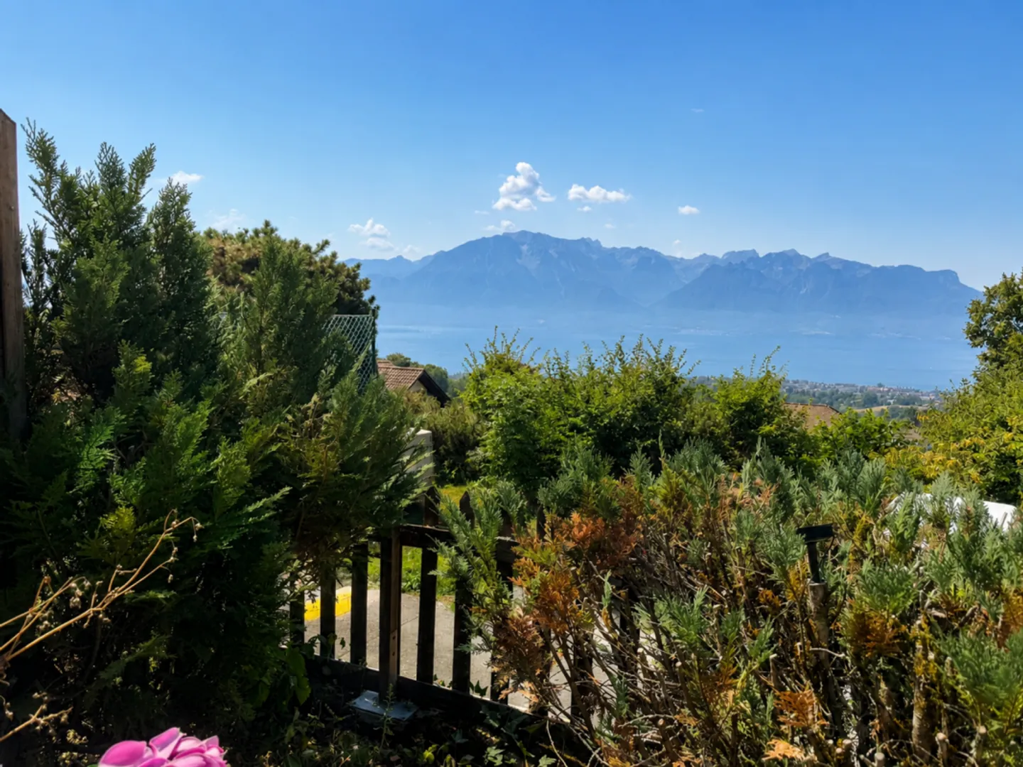 Ruhig, Charme und schöne Aussicht - Foto 3 von 11