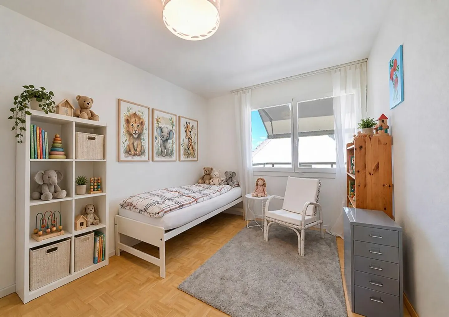 Appartamento in condominio di 5,5 locali in una zona residenziale tranquilla con vista sul verde - Foto 8 di 13