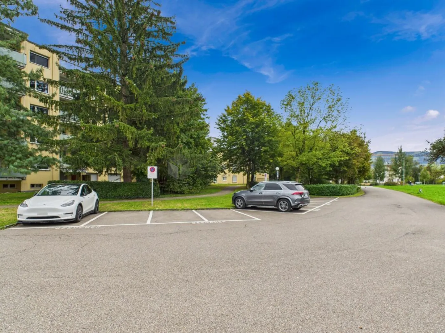 Appartamento 3.5 camere ristrutturato di alta qualità in una zona residenziale ricercata - Foto 10 di 12