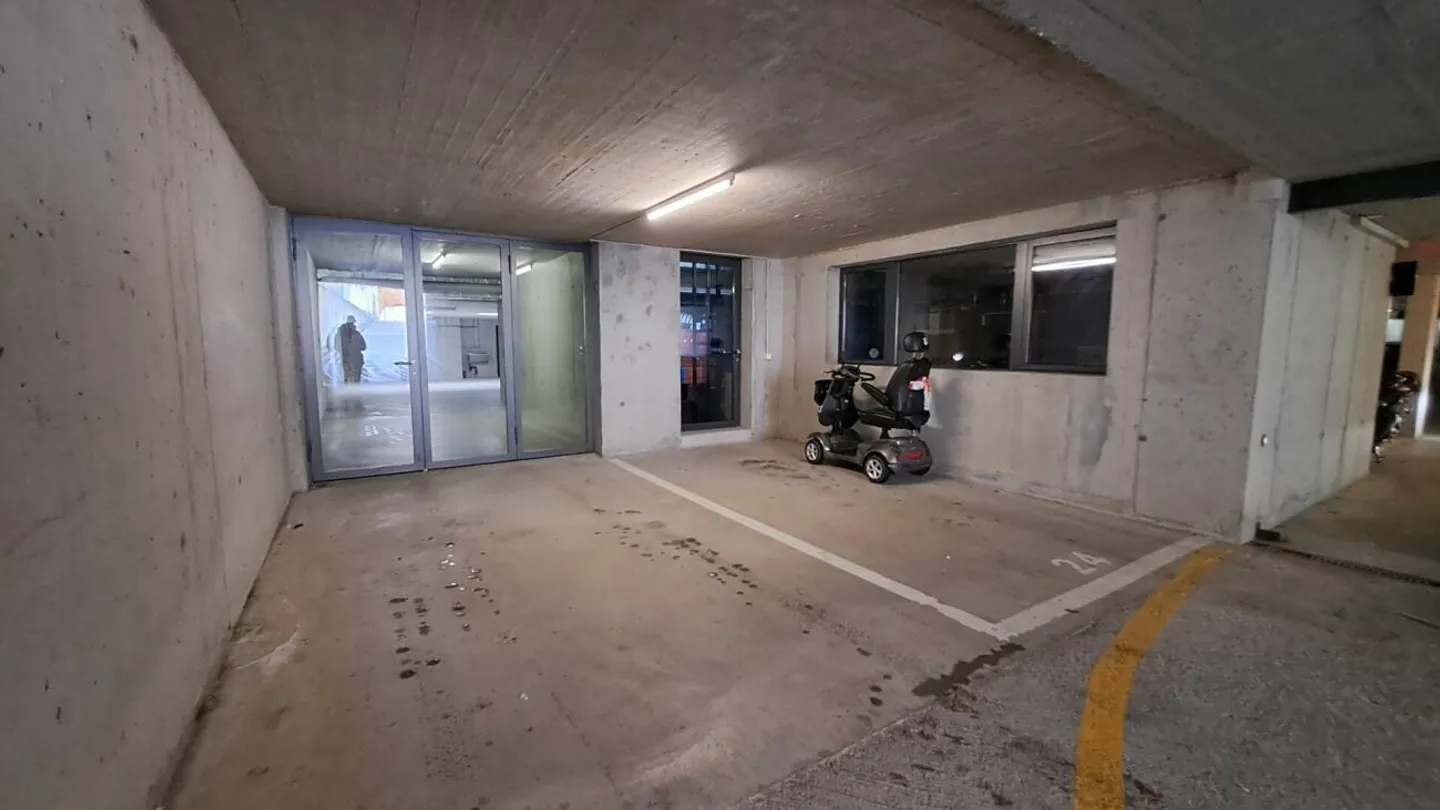 Spacious Workshop/Storage Room - Photo 5 of 6