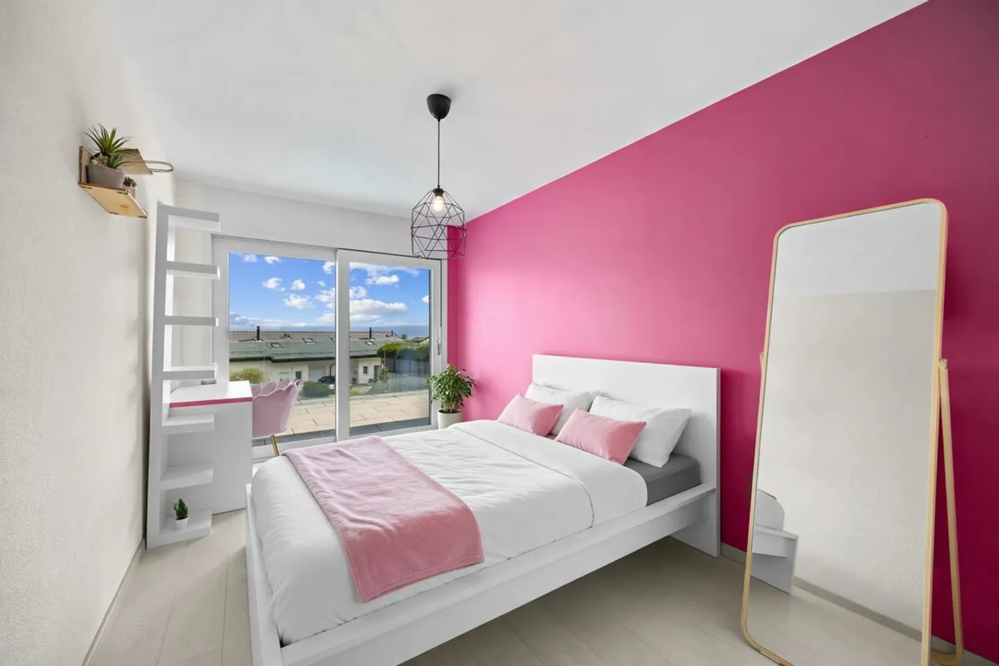 Contemporary villa with panoramic view of Lake Geneva and the Alps - Photo 10 of 13