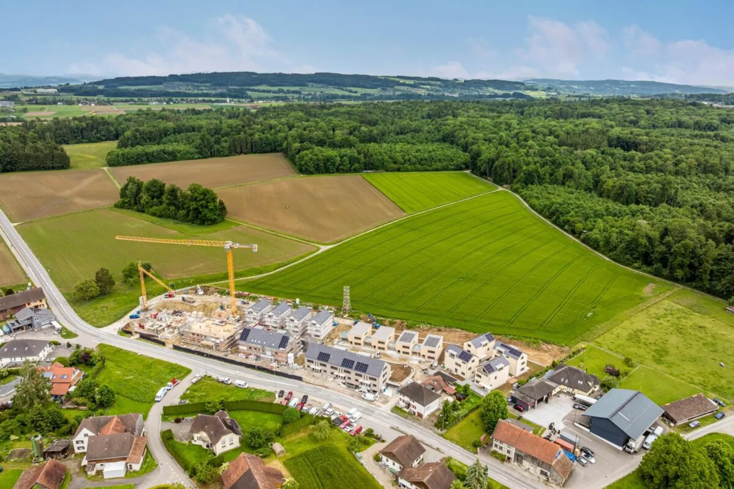 Vue dégagée sur le vert - grande maison individuelle de 6,5 pièces à Bätershausen (près de Kreuzlingen) - Photo 11 sur 11