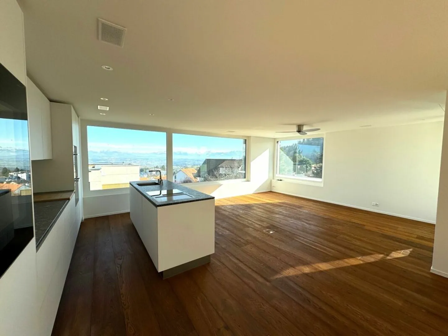 Nido d'aquila con vista libera - Foto 6 di 9