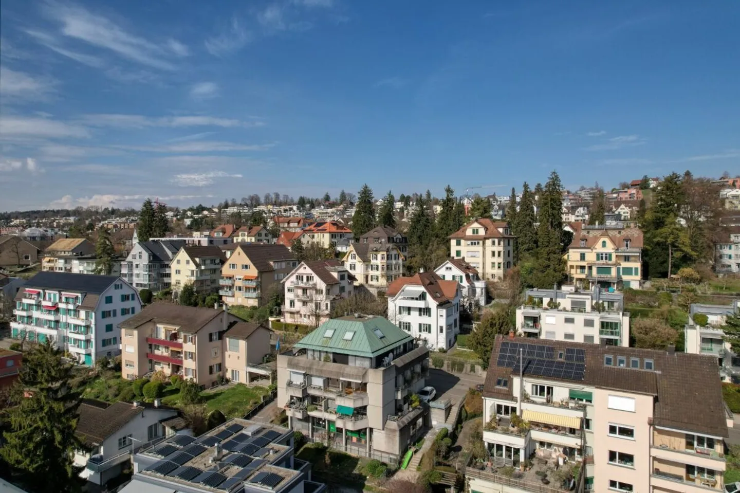 Bright 4.5-room apartment in a quiet sunny location in Höngg - Photo 13 of 13