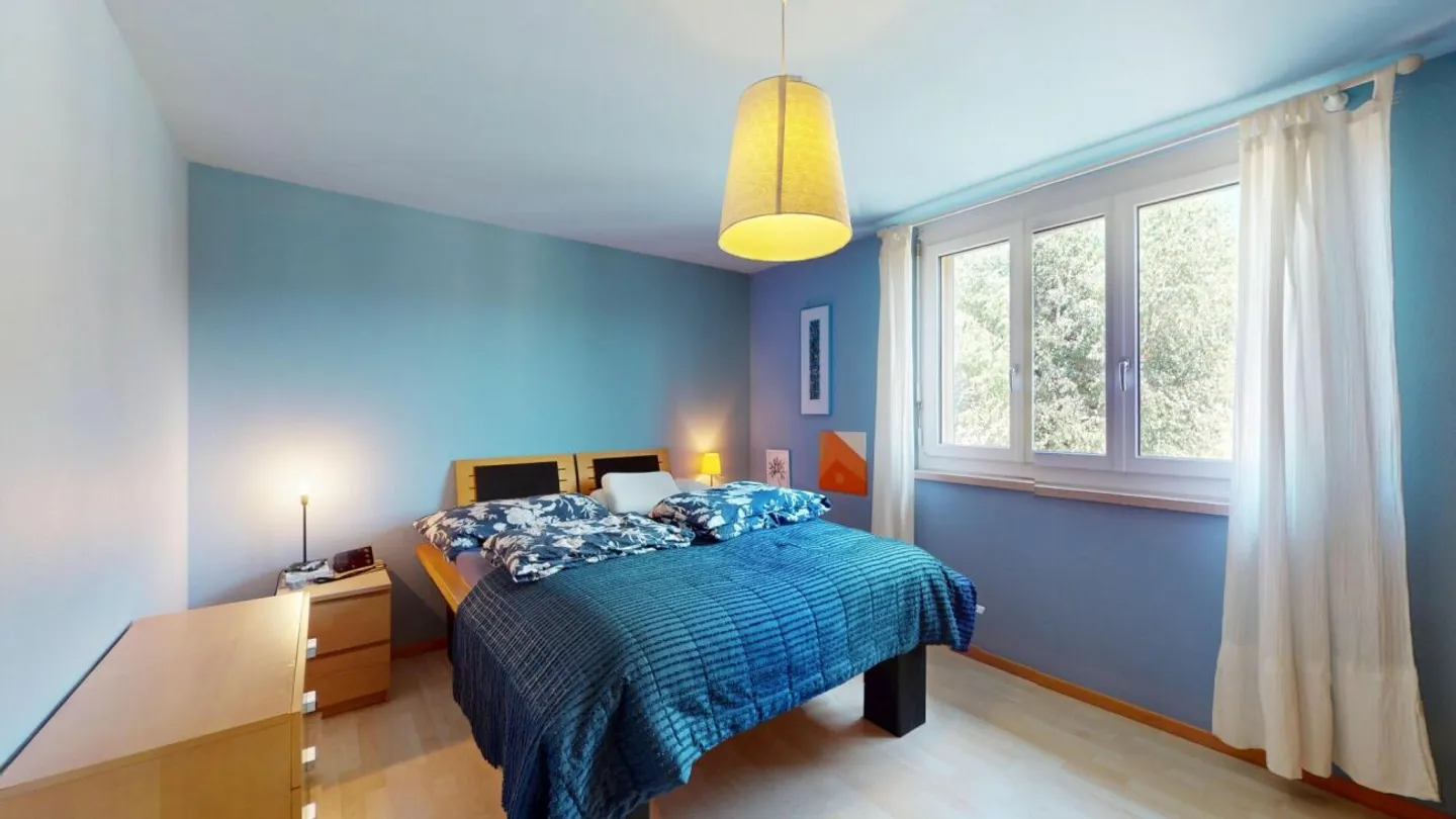 Quietly located 6.5-room terraced family house with plenty of space - Photo 5 of 11