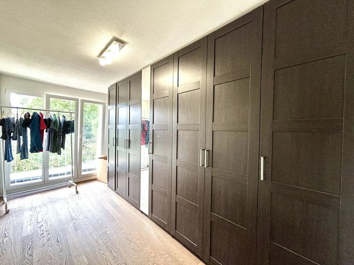 Stylish living in a quiet environment - Modernized row house - Photo 10 of 13