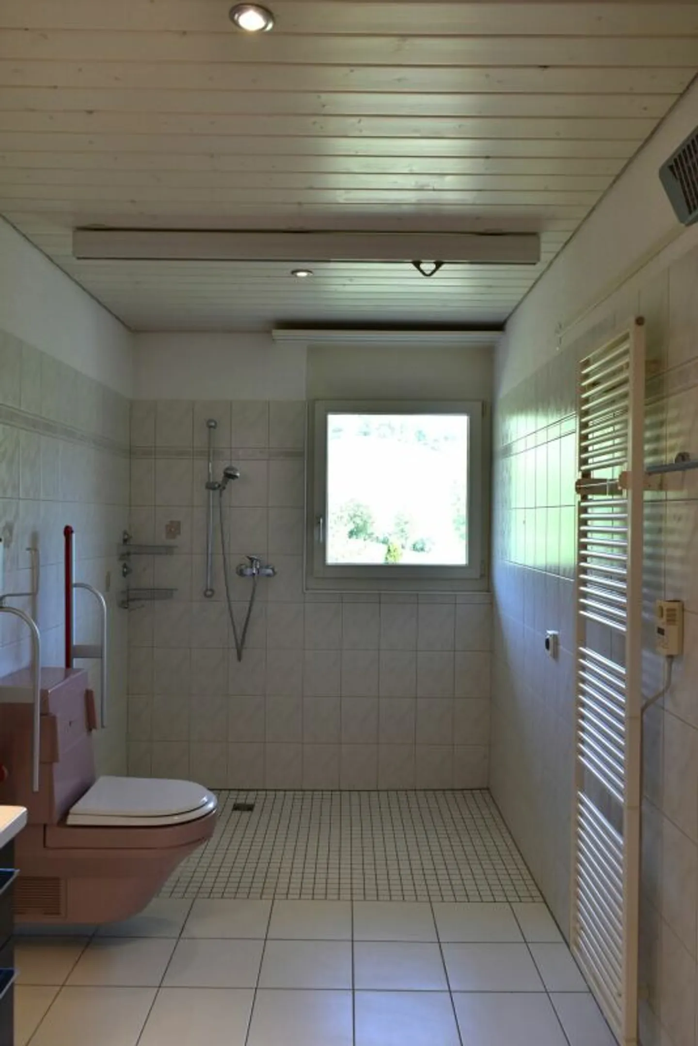 Casa unifamiliare - indipendente! - Foto 4 di 6