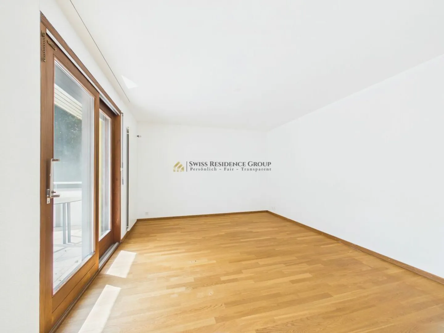 Grosszügige 5-Zimmer-Wohnung im Grünen - stilvolles Wohnen in Riehen - Photo 3 of 13