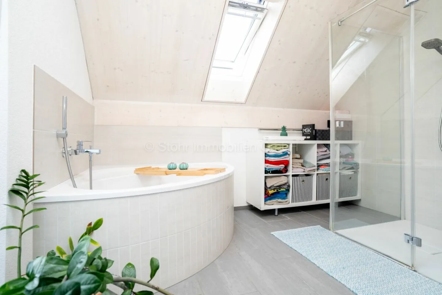 Maison jumelée 5.5 pièces ultra moderne dans un emplacement calme - Photo 9 sur 13