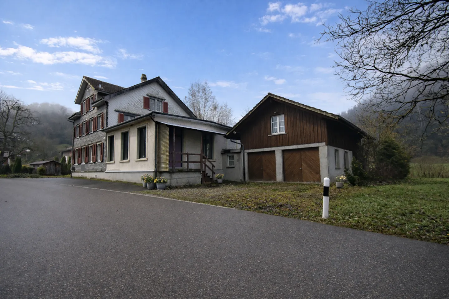 Charmante Landliegenschaft mit Wohn- und Geschäftsräumen - Foto 2 von 13