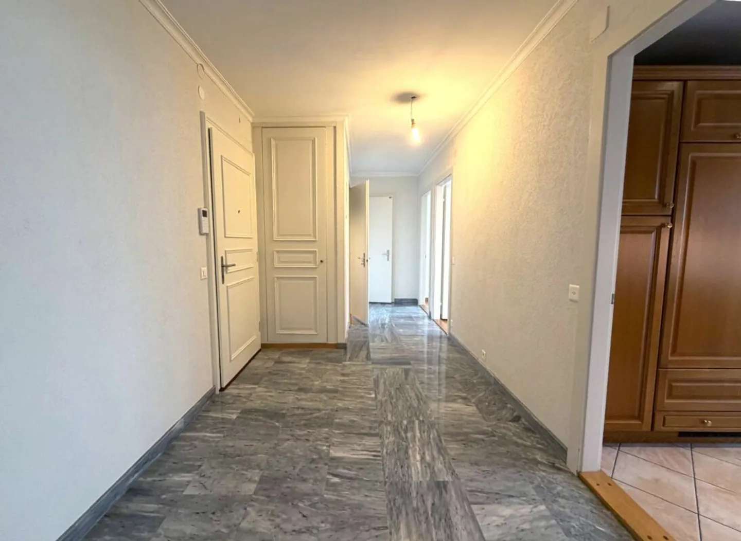 Bel Appartement à Champel - Photo 2 sur 13