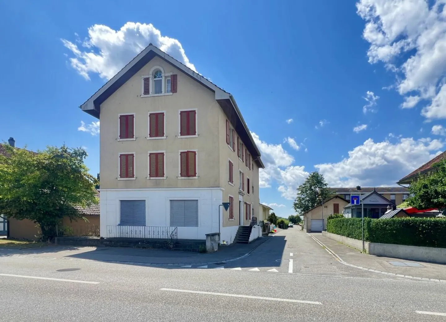 Maison multi-familiale d'investissement - Photo 1 sur 13
