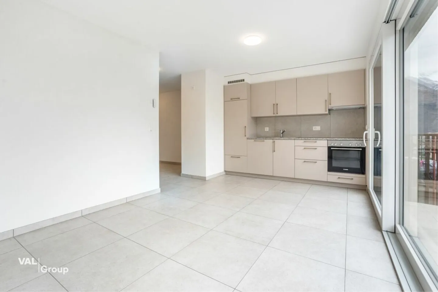 Building of 9 apartments - 4.4% immediate yield, in the heart of the village - Photo 8 of 13