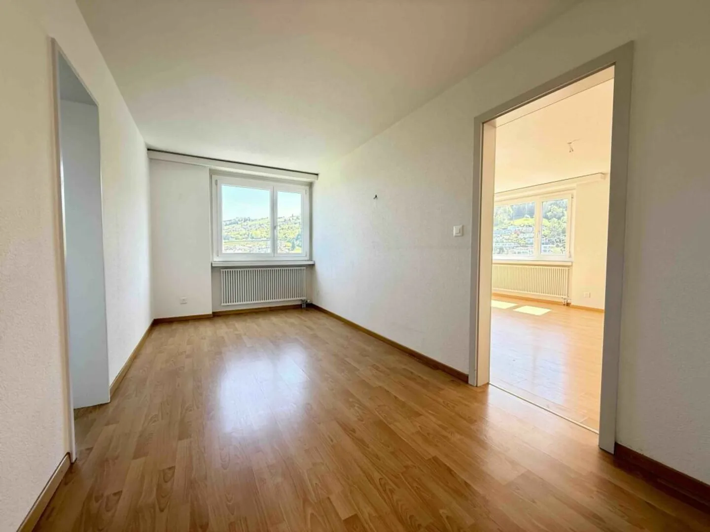 Appartement en attique de 3,5 pièces - Photo 3 sur 13