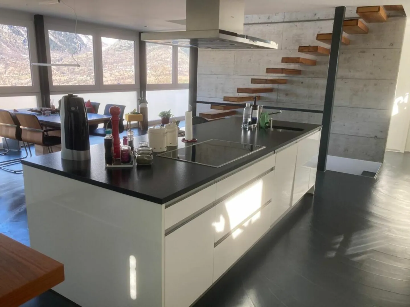 Traumhafte Villa mit Bergblick - Foto 2 von 13