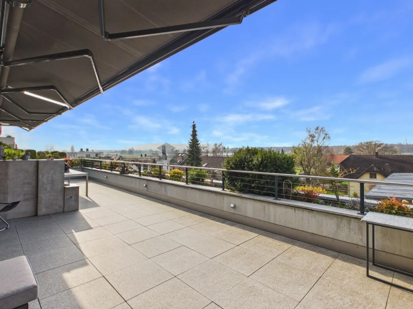 Luxuriöse Terassenwohnung mit 71m² Terrassenfläche - Foto 9 di 13