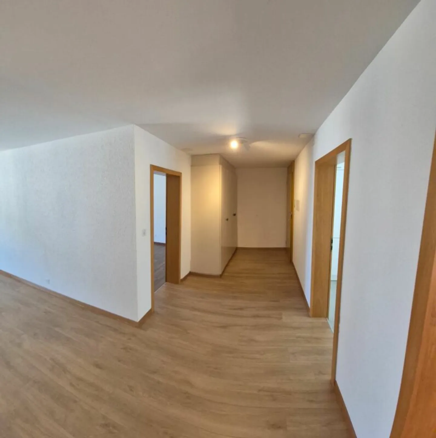 Charmante Wohnung mit Traumhaftem Ausblick - Foto 6 von 8