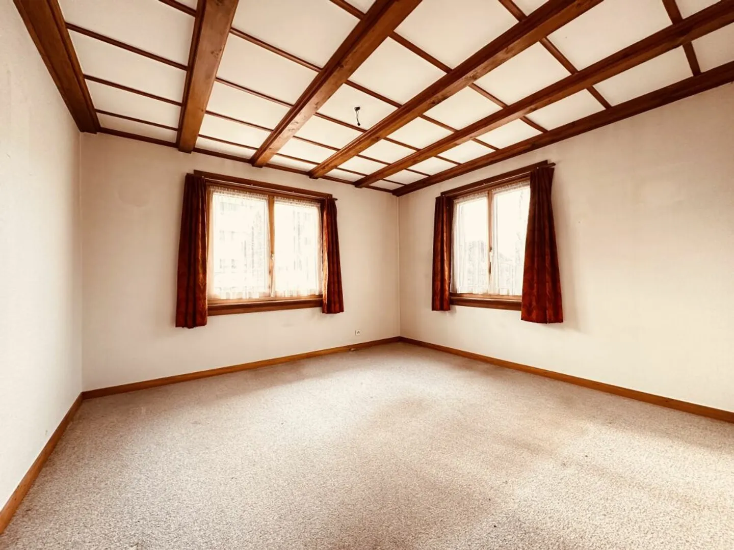 Detached single-family house, built in 1949, in need of renovation with potential - Photo 4 of 9