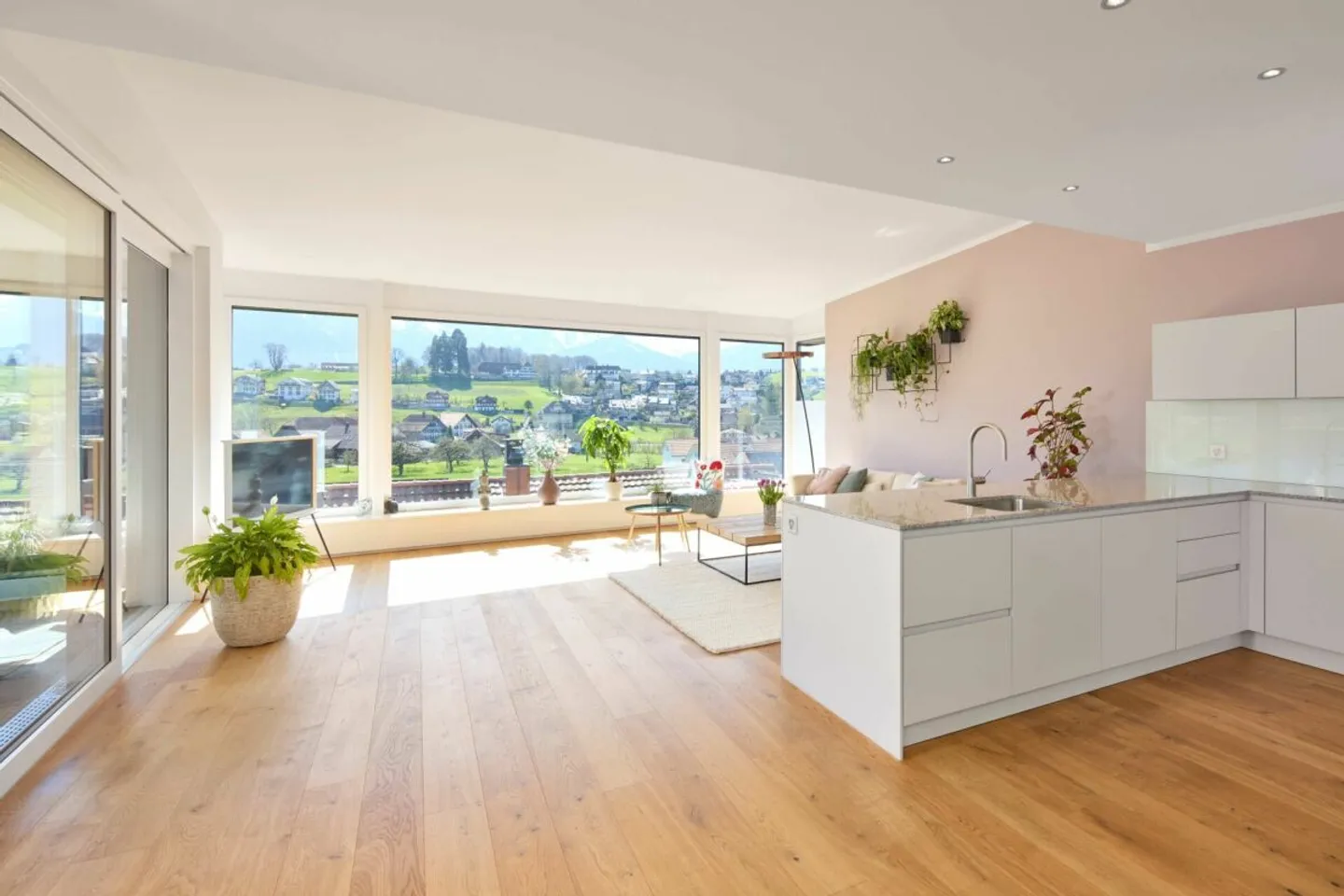 Stylish Living at Räbberg - Aesthetics. Quality. Location. - Photo 7 of 10