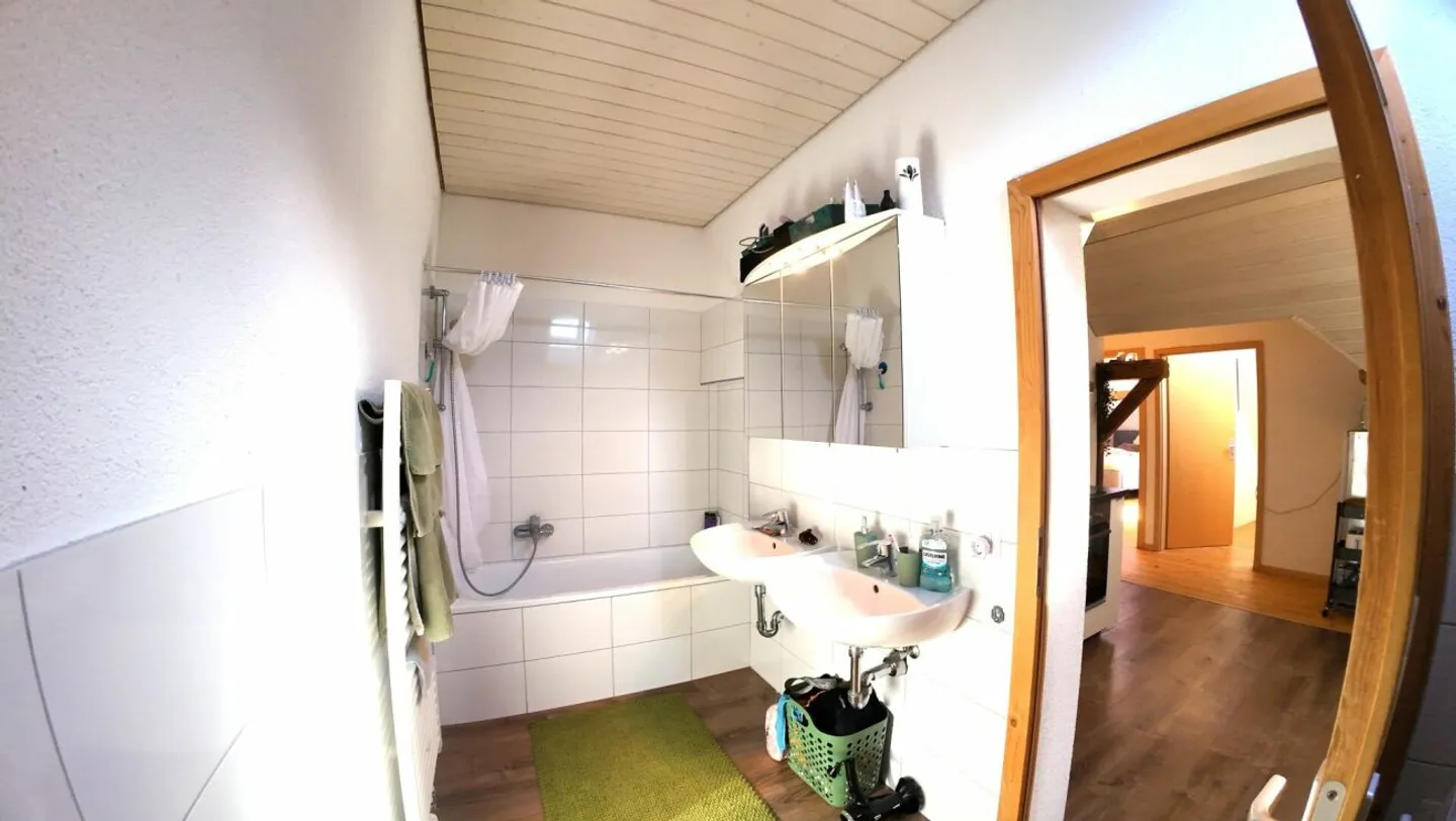 Idyllische 3-Zimmer Dachwohnung - Photo 7 sur 12
