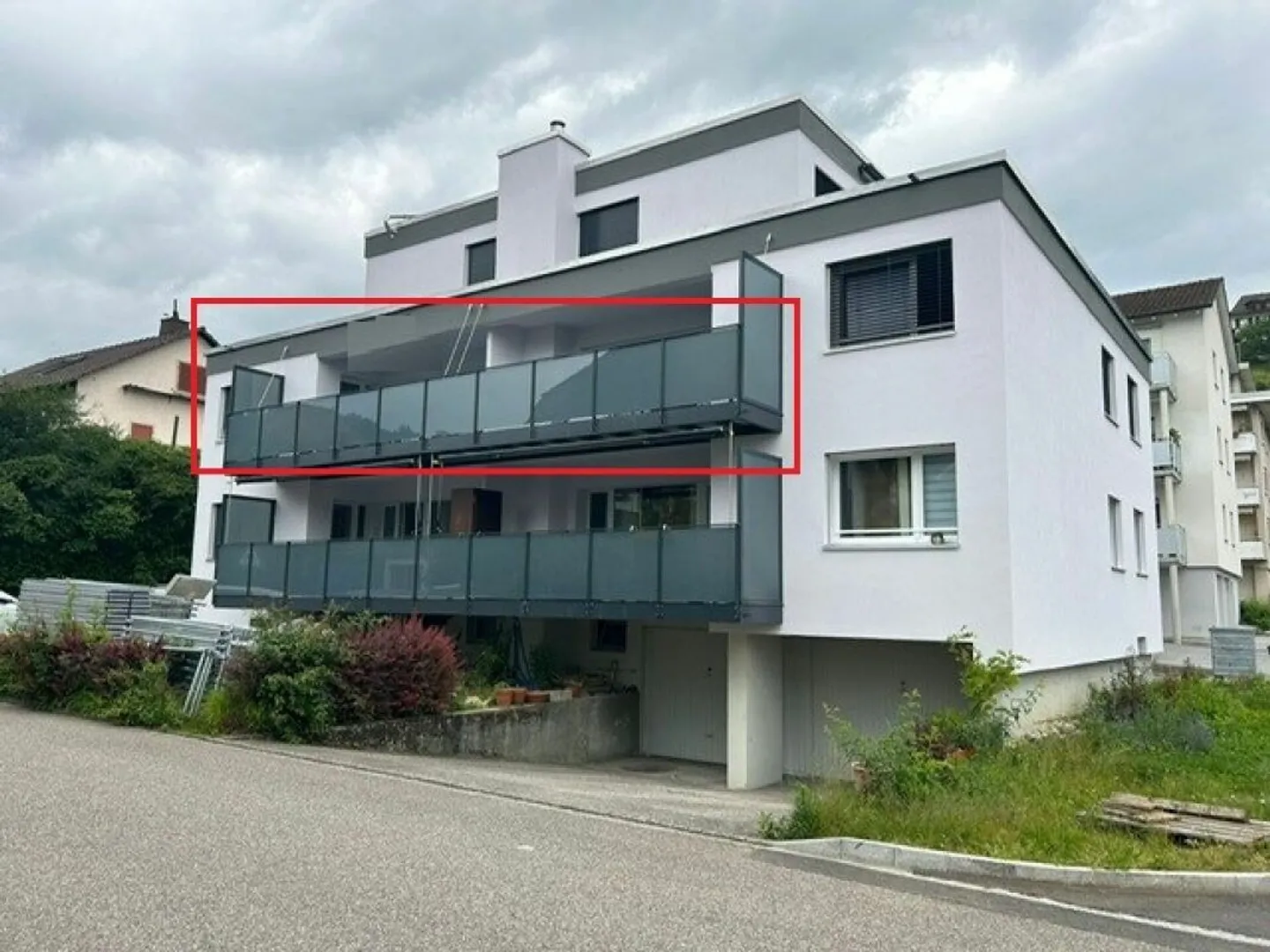 Quiet 4-Room Apartment with Balcony - Photo 1 of 9