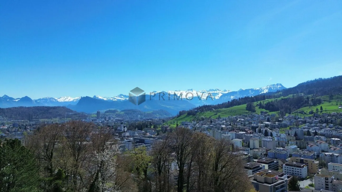 Charmante Doppelhaushälfte mit Bergblick - Foto 11 von 12