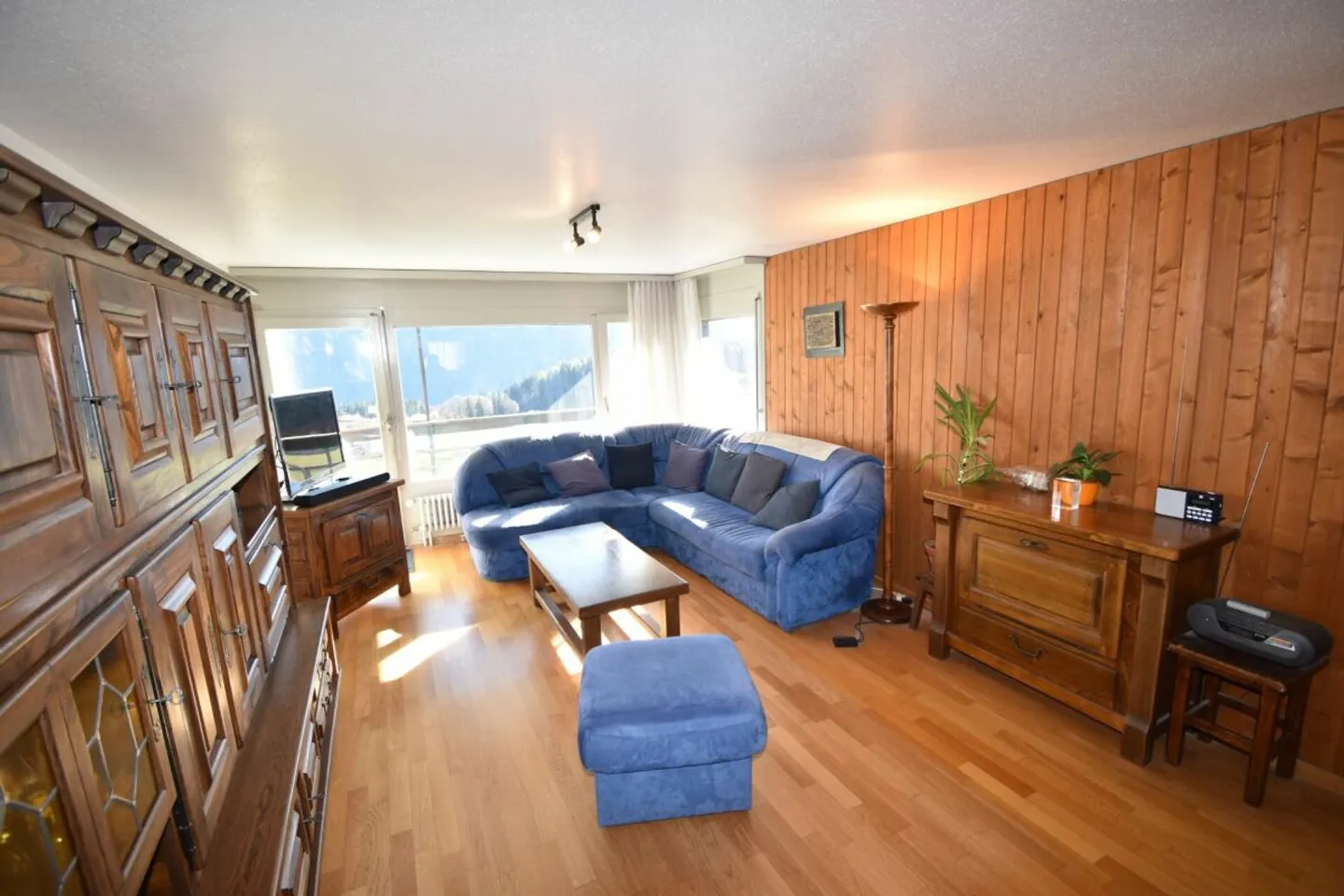 Family Apartment at the Foot of the Cable Cars - Photo 1 of 9