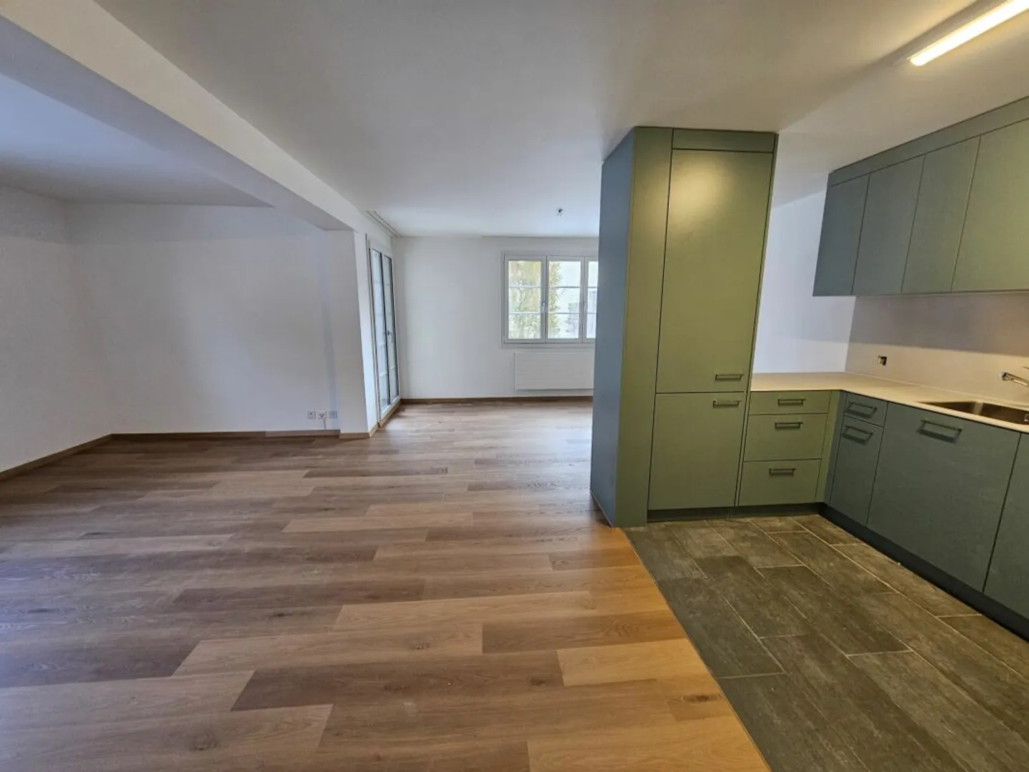 Renovierte 3.0 Zimmer-Wohnung - Foto 2 von 8