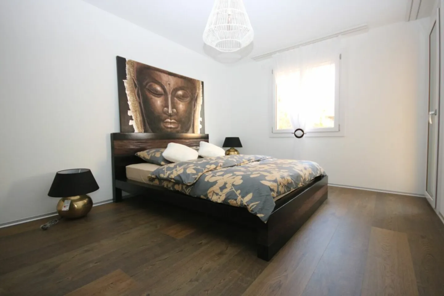 Stilvolle Wohnung mit Balkonen - Foto 1 von 6