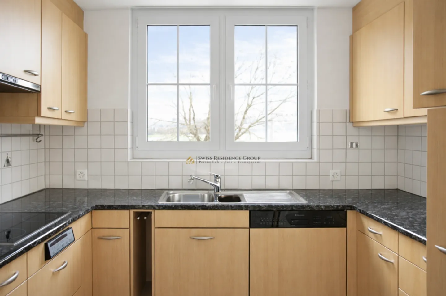 Soleggiato e tranquillo con grande giardino in comune - Foto 9 di 13