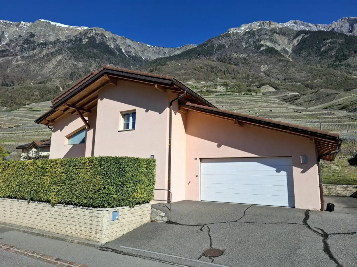 Magnifique Villa à Fully - Photo 3 sur 13