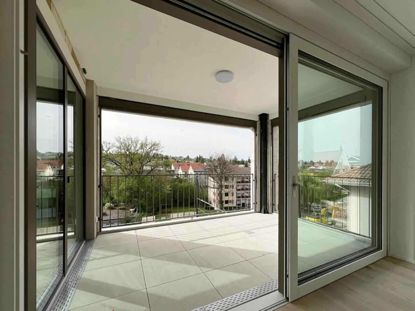 2,5 Zimmer Neubauwohnung  mit Aussicht im 3. OG, 70 m2 - Photo 2 sur 8