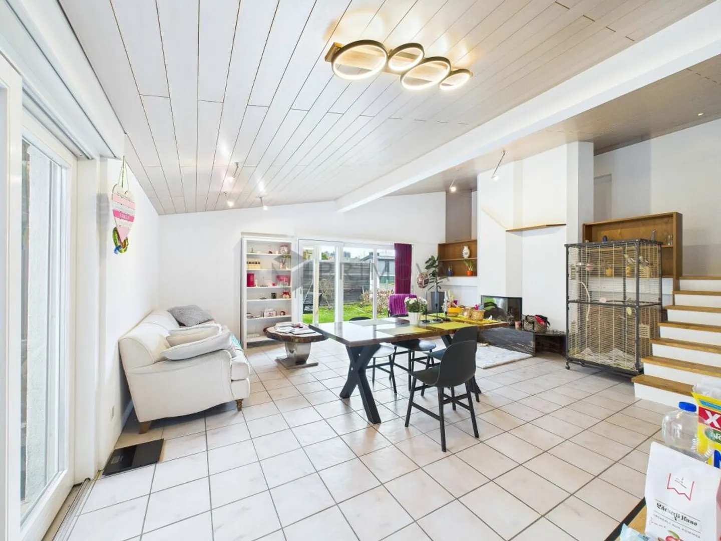 Charmantes Einfamilienhaus sucht einen neuen Besitzer! - Foto 3 di 13