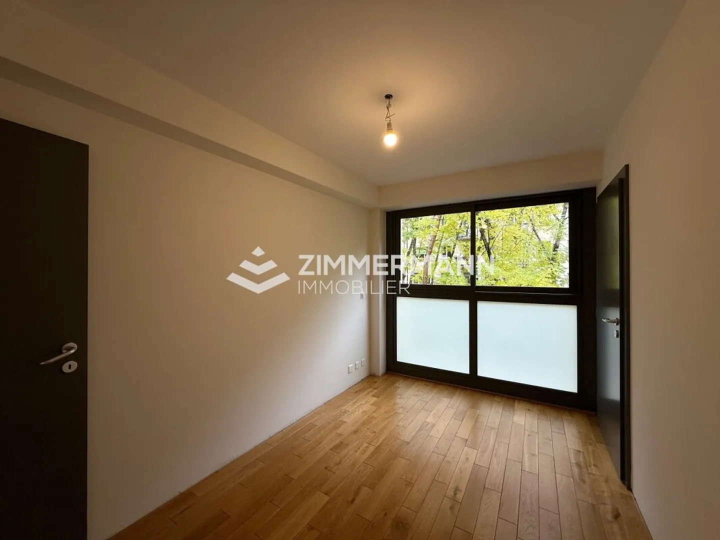 Appartement de 6 pièces avec terrasse aux Eaux-Vives ! - Photo 4 sur 9