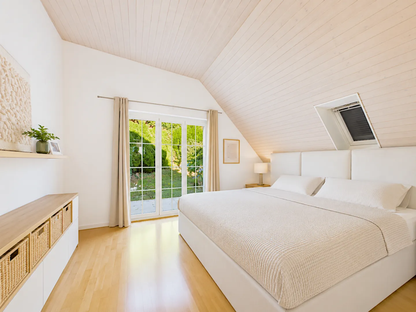 Votre nouveau chez-vous avec beaucoup d'intimité, grande terrasse ensoleillée et sauna - Photo 7 sur 13