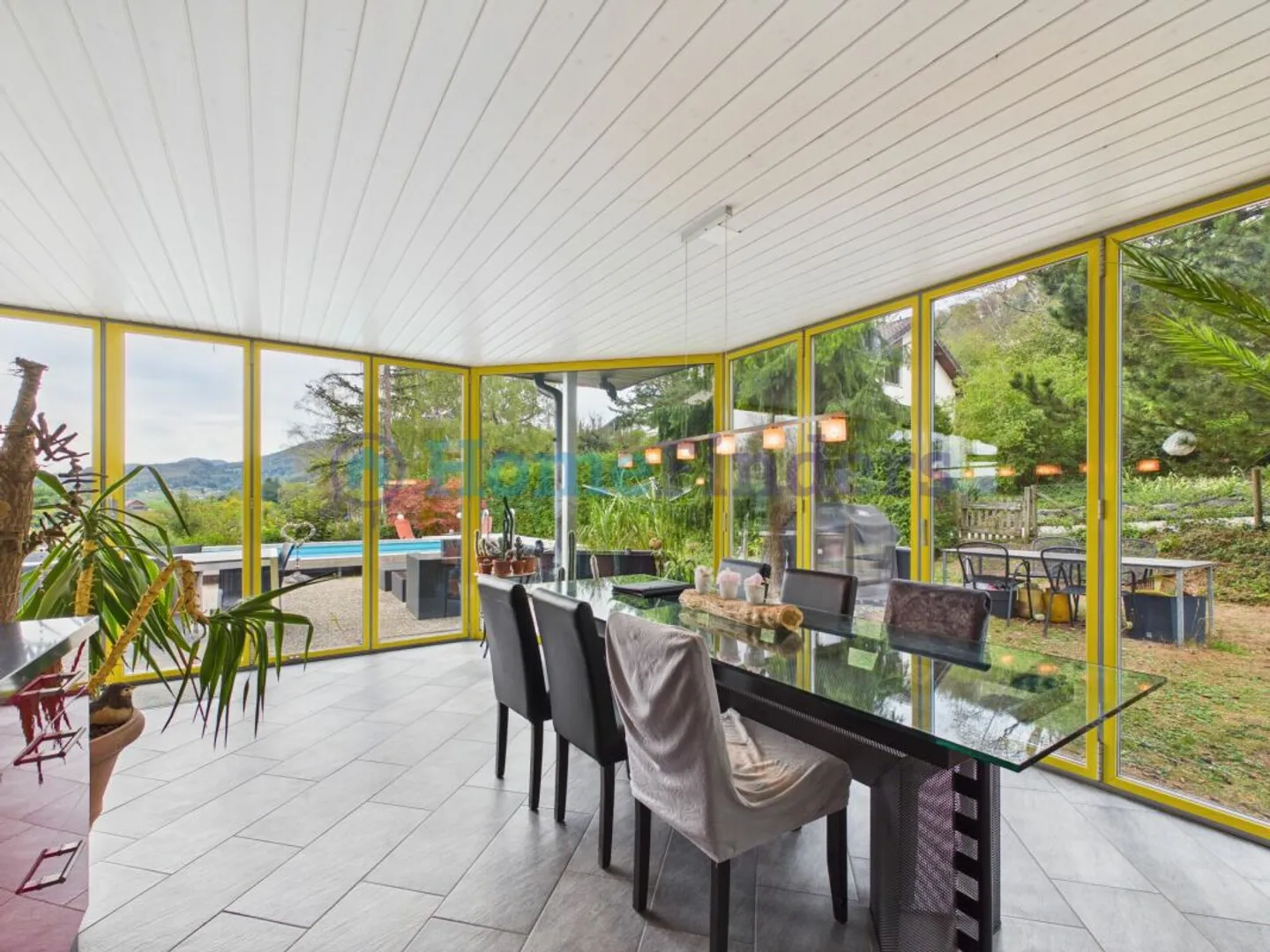 DREAM HOME WITH LARGE GARDEN AND PRIVATE POOL - Photo 4 of 13
