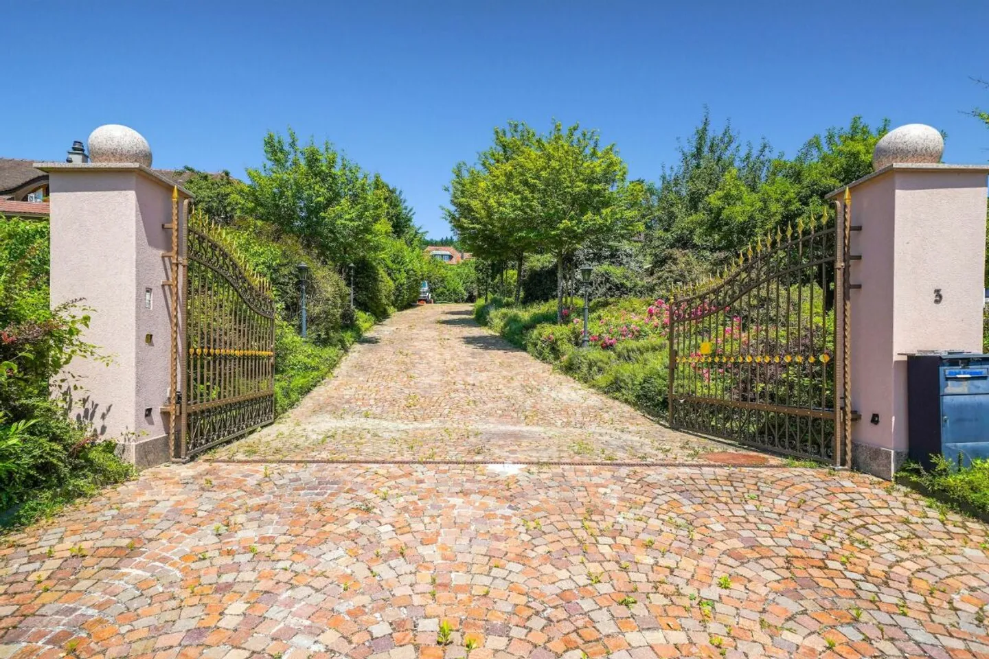 Exklusive Villa mit Seeblick - Foto 4 von 13