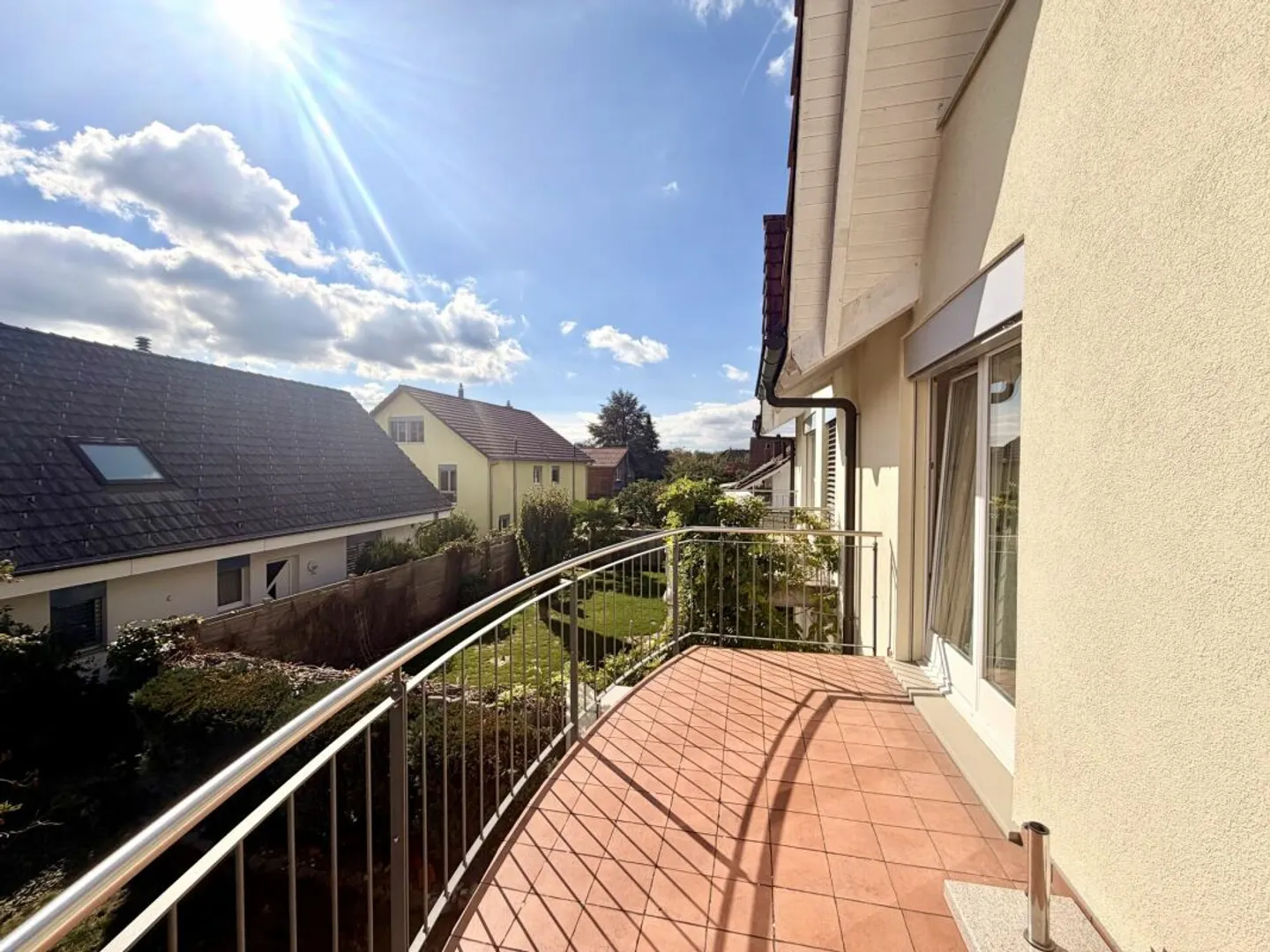 Grosszügiges 7.5-Zimmer Doppel-Einfamilienhaus in Bellach! - Foto 11 di 13
